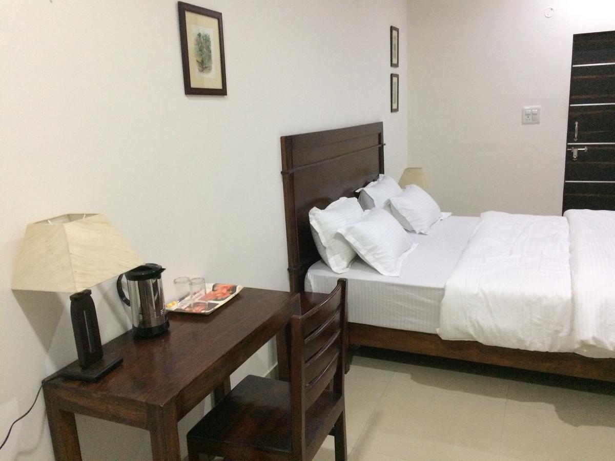 ג'איפור White Tulips Home Stay מראה חיצוני תמונה